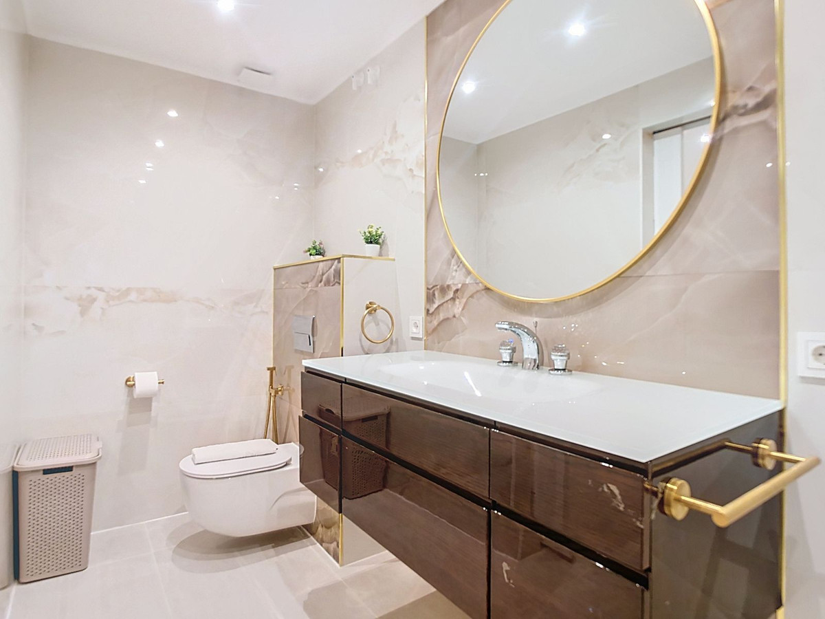 Middle Floor Apartment bilde 18