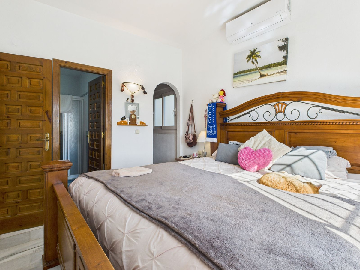 Detached Villa bilde 25