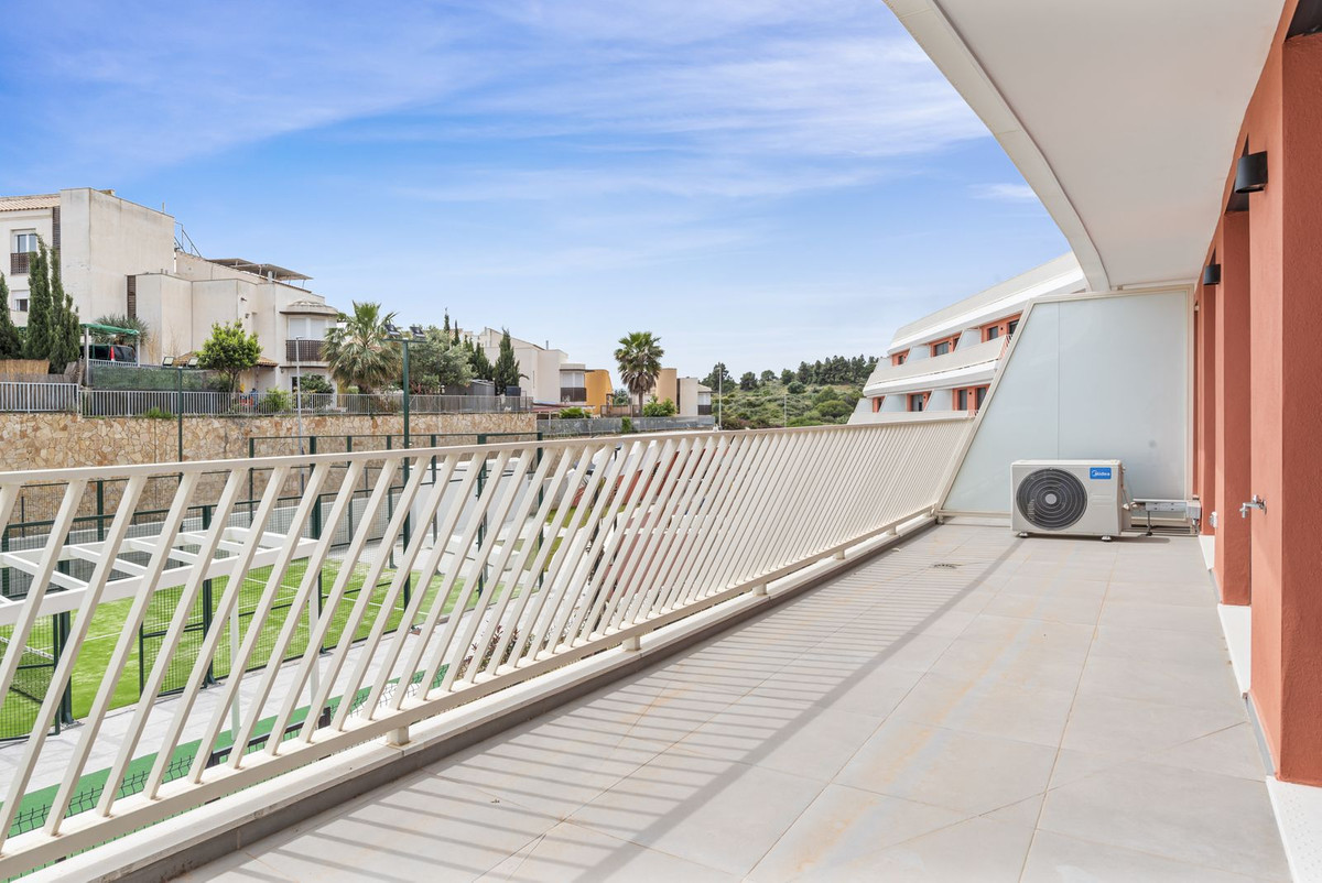 Middle Floor Apartment bilde 12