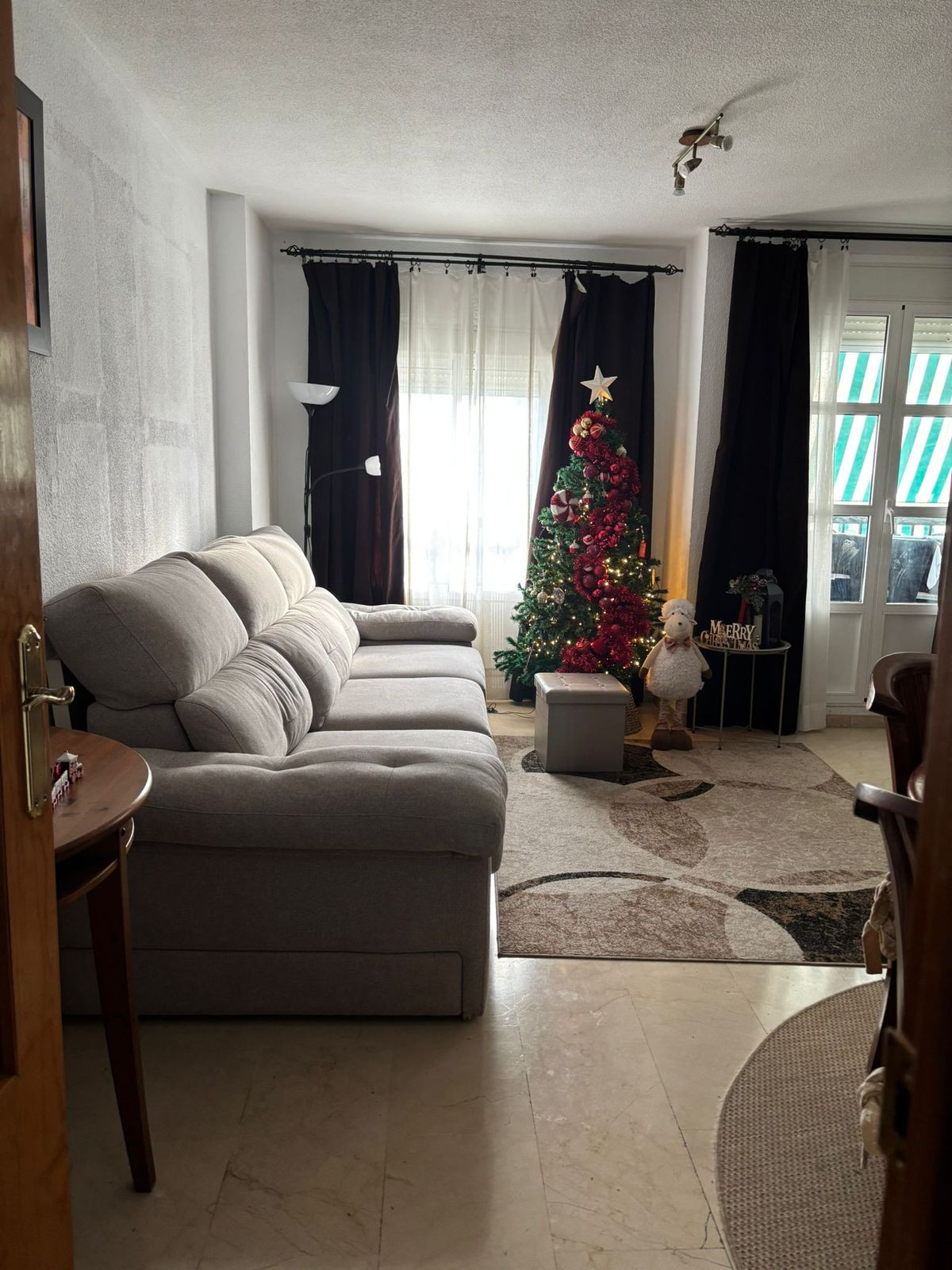 Middle Floor Apartment bilde 4