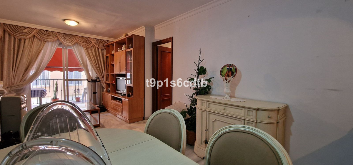 Middle Floor Apartment bilde 3