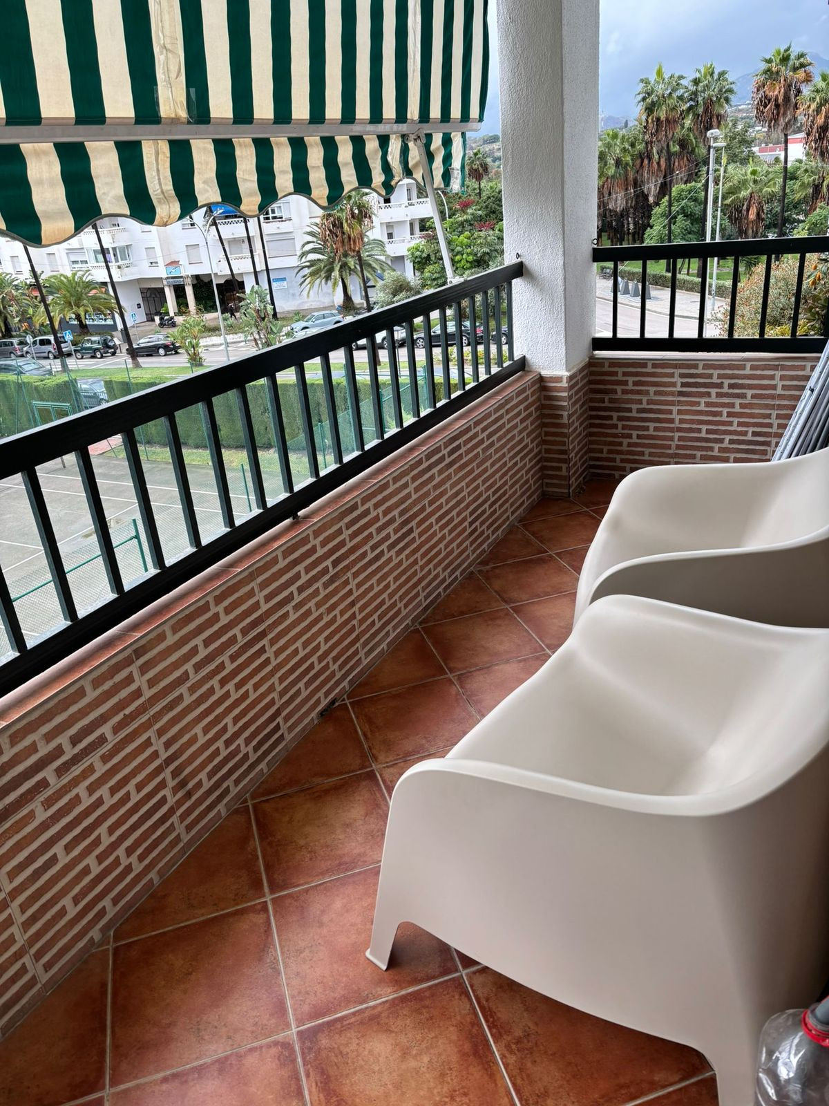 Middle Floor Apartment bilde 11