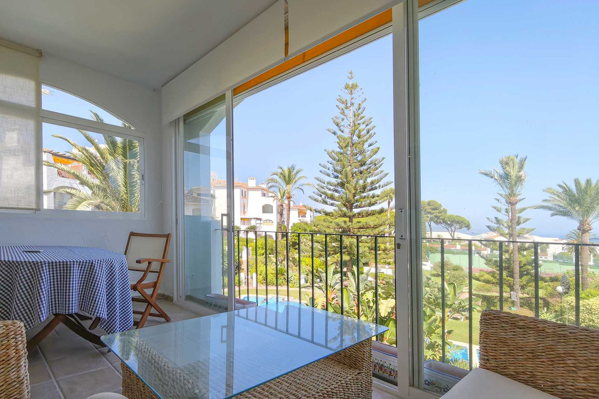 Middle Floor Apartment bilde 12