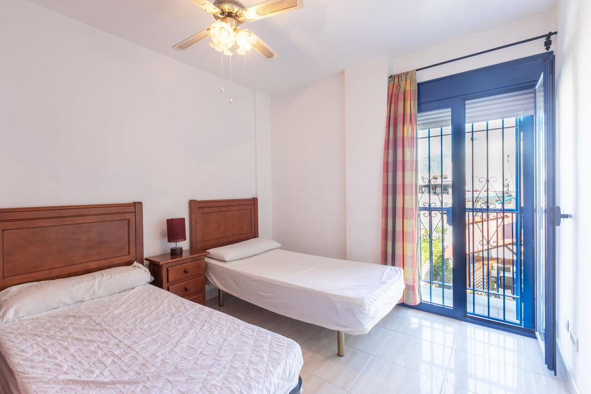 Middle Floor Apartment bilde 8