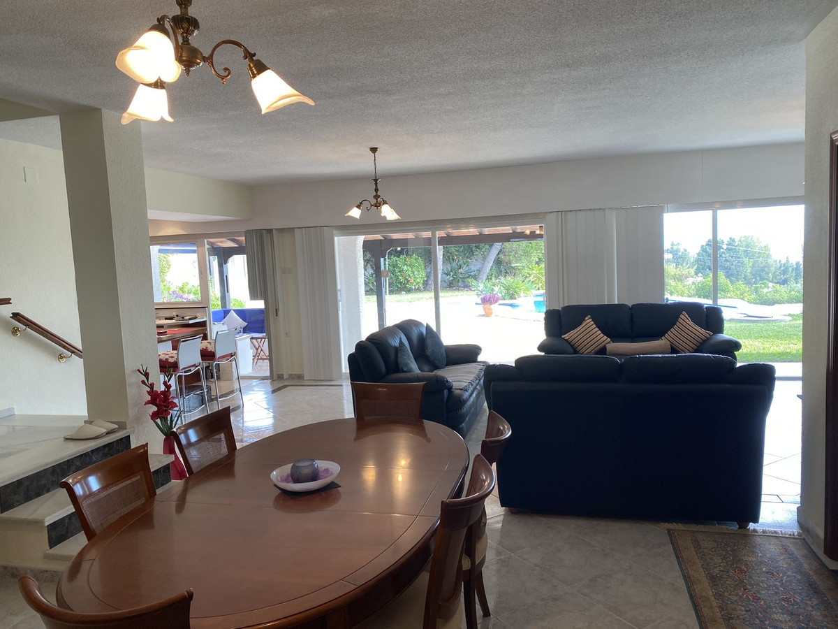 Detached Villa bilde 8