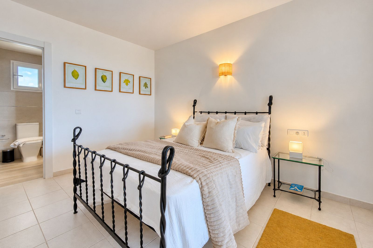 Middle Floor Apartment bilde 21
