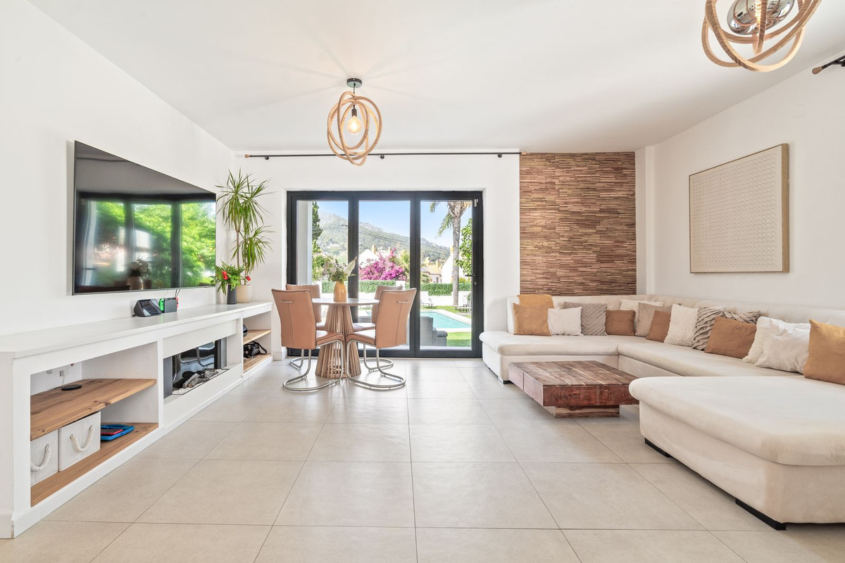Detached Villa bilde 5