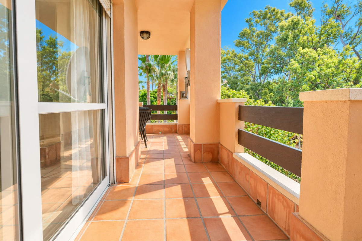 Middle Floor Apartment bilde 3