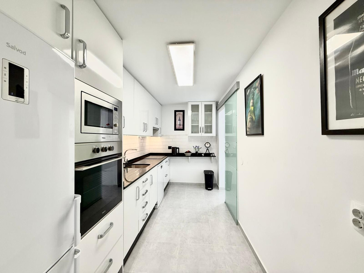 Middle Floor Apartment bilde 4