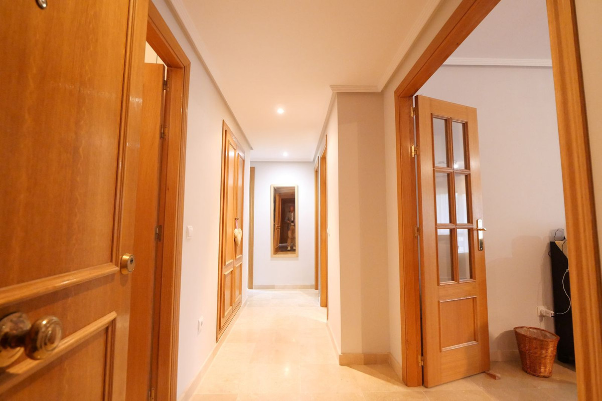 Middle Floor Apartment bilde 5