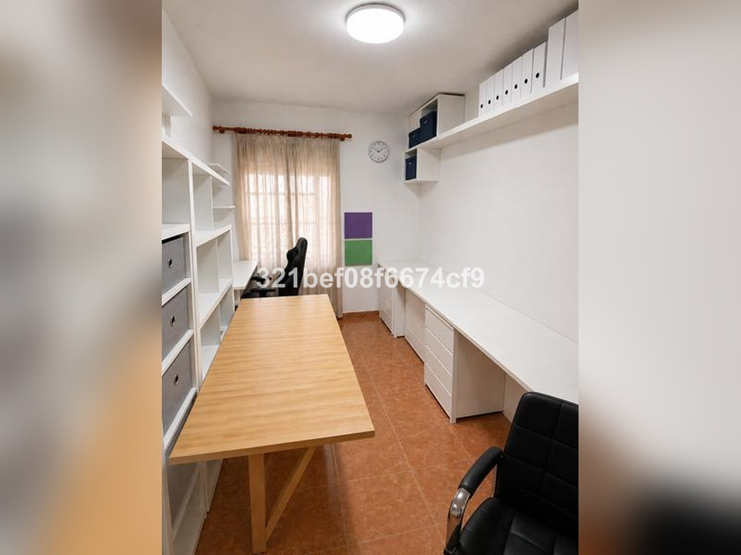 Middle Floor Apartment bilde 11