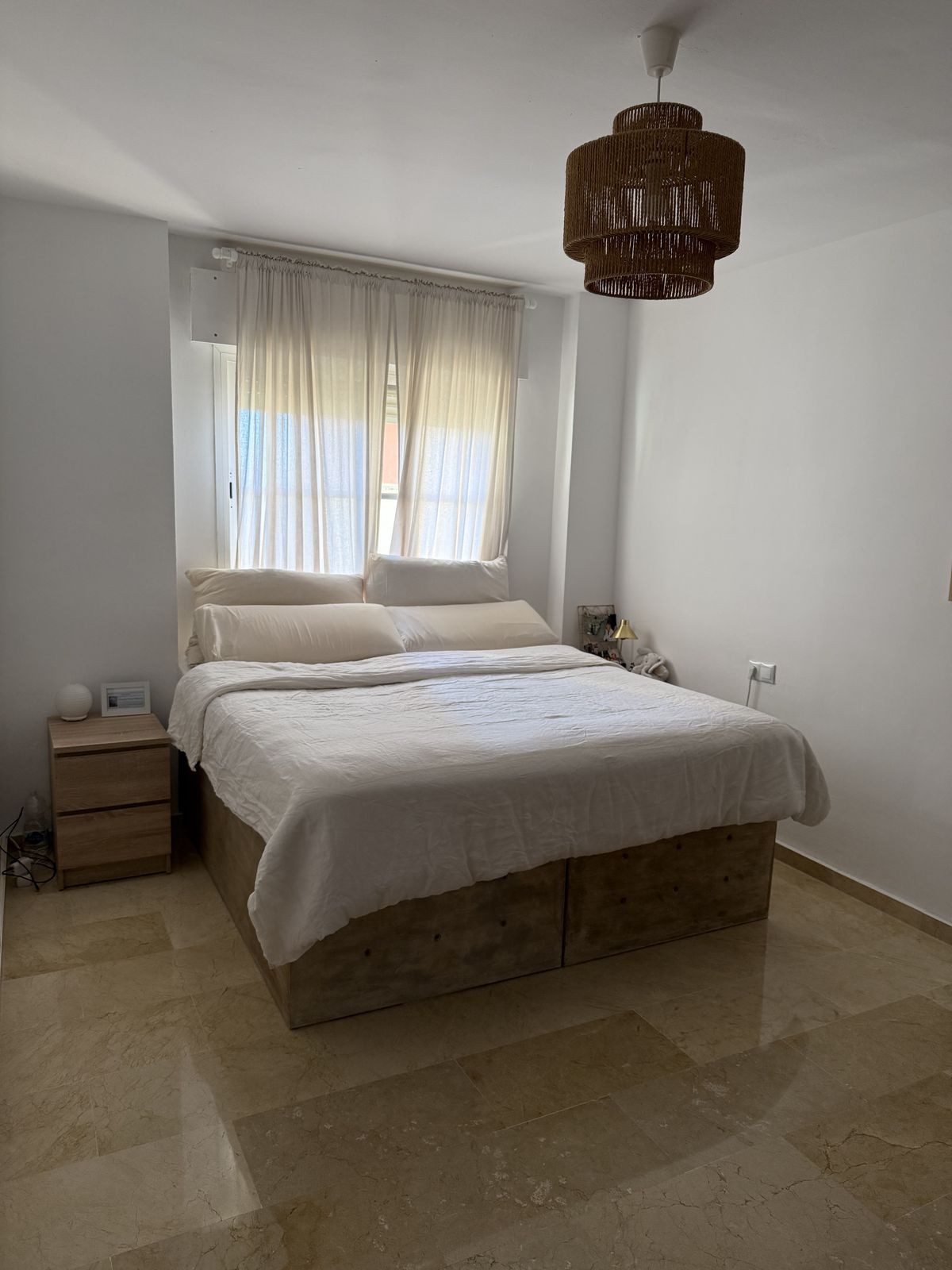 Middle Floor Apartment bilde 10