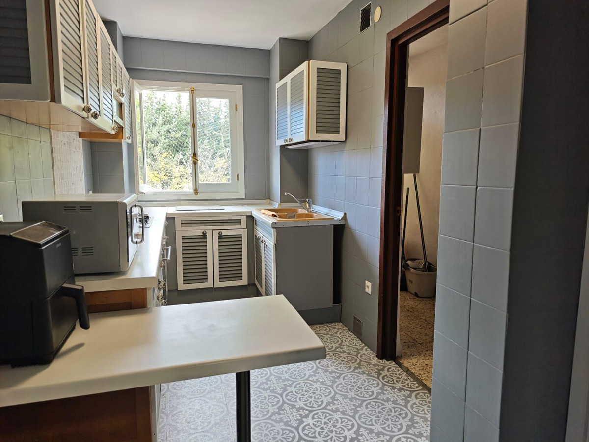 Middle Floor Apartment bilde 9