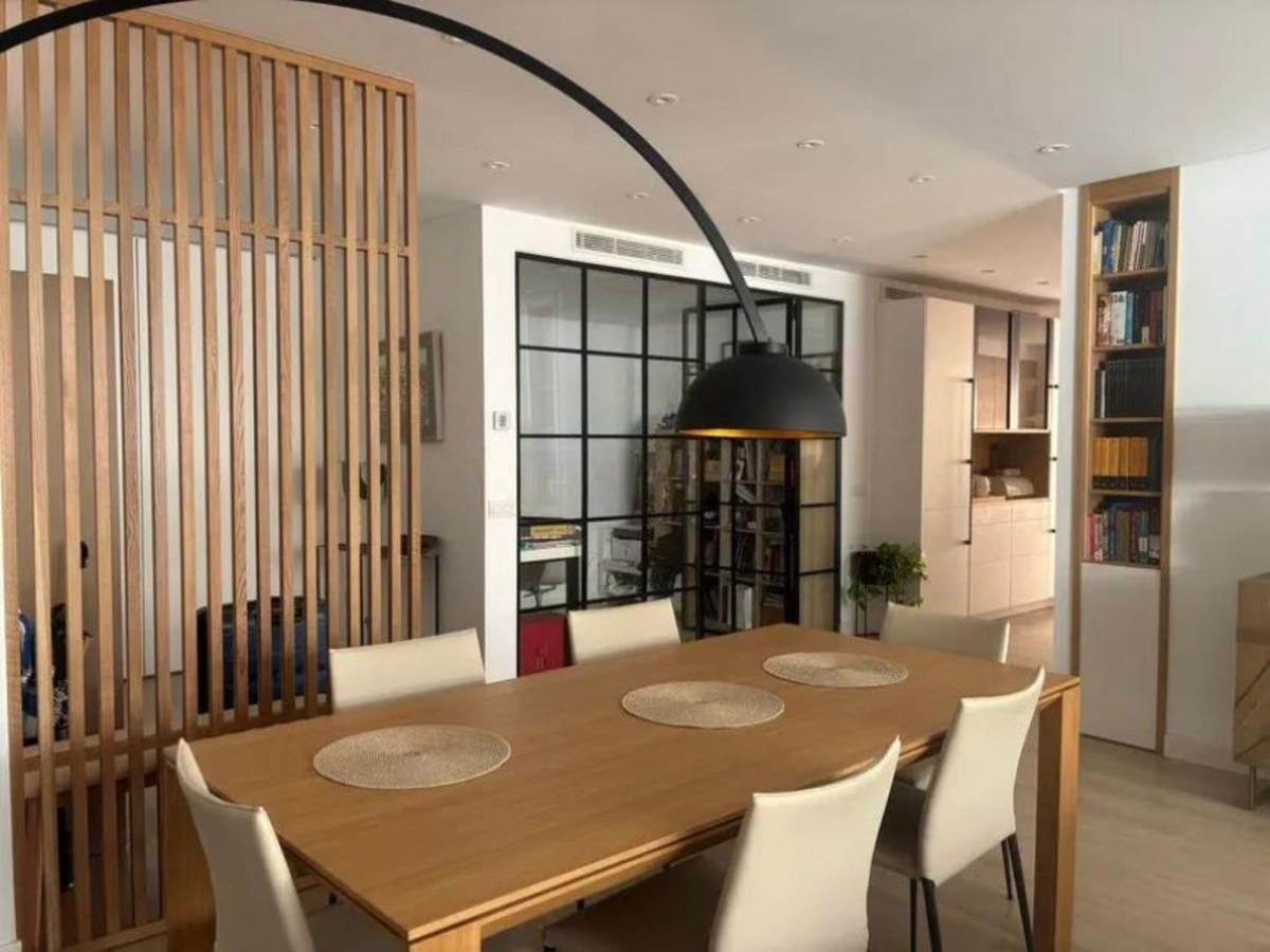 Middle Floor Apartment bilde 1
