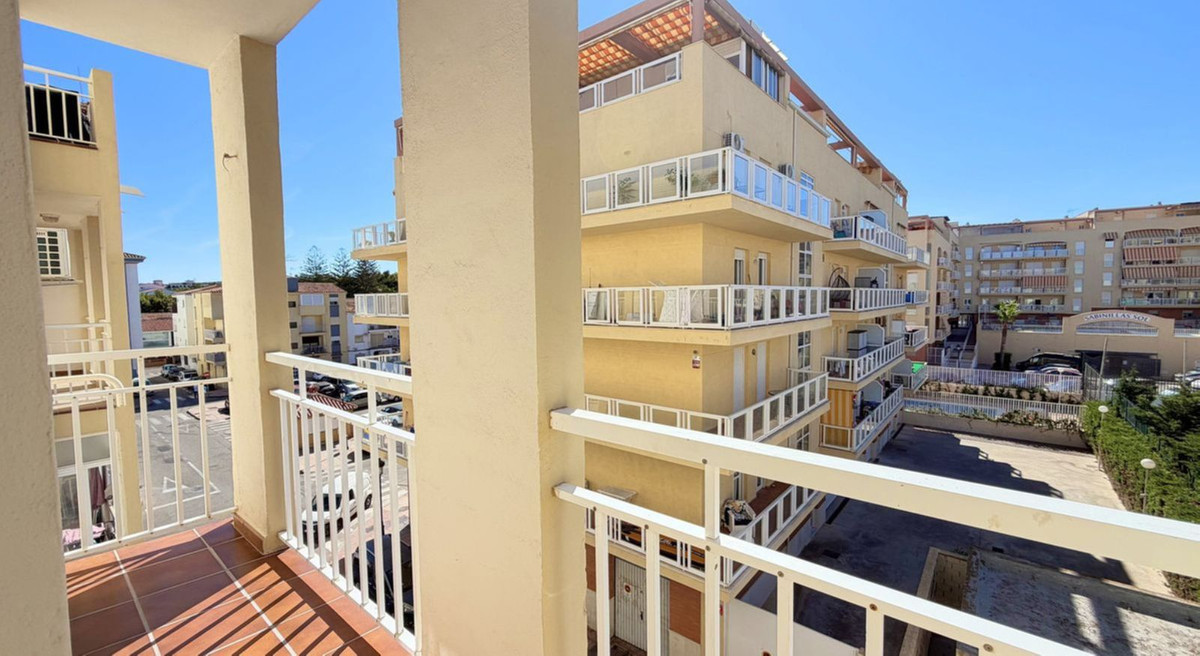 Middle Floor Apartment bilde 7