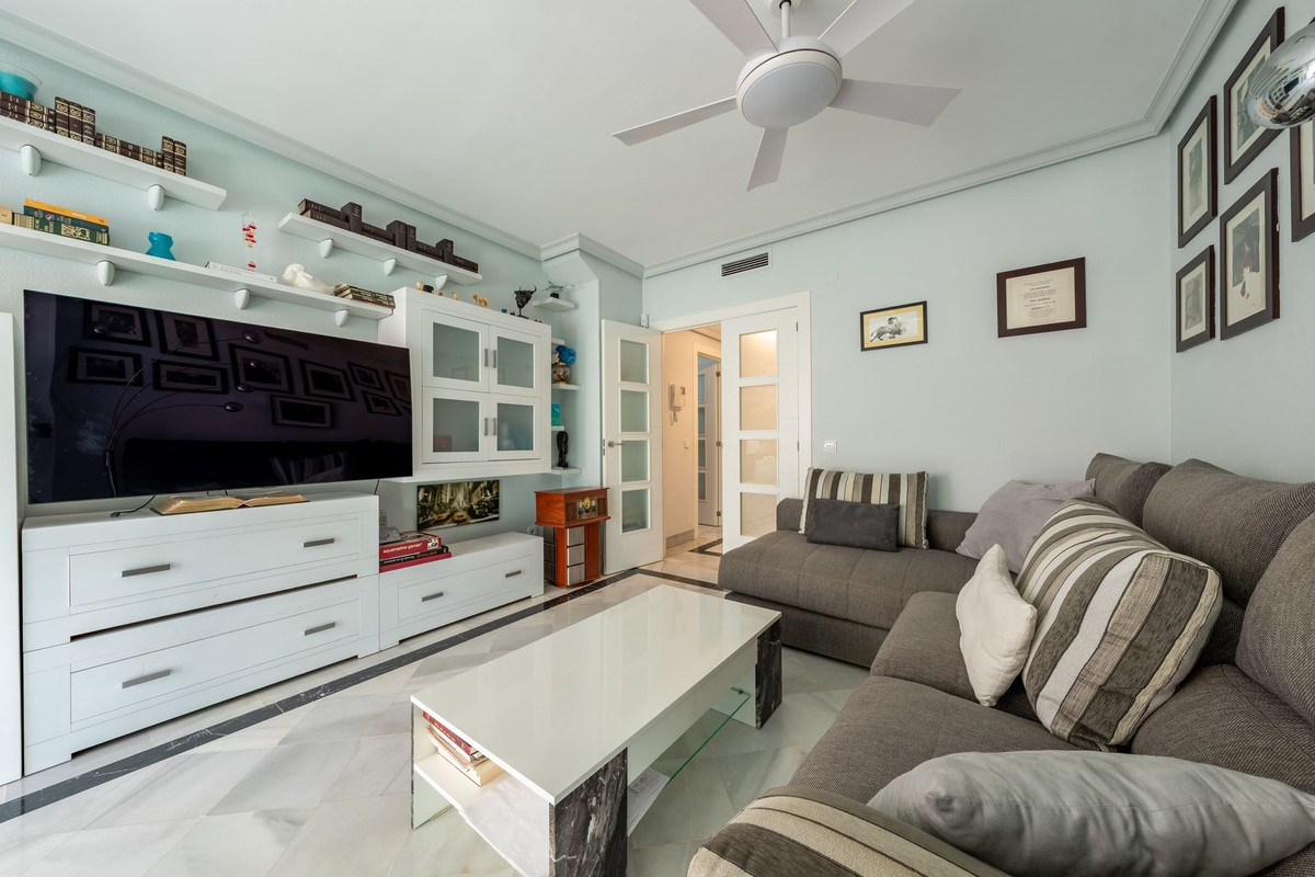 Middle Floor Apartment bilde 8