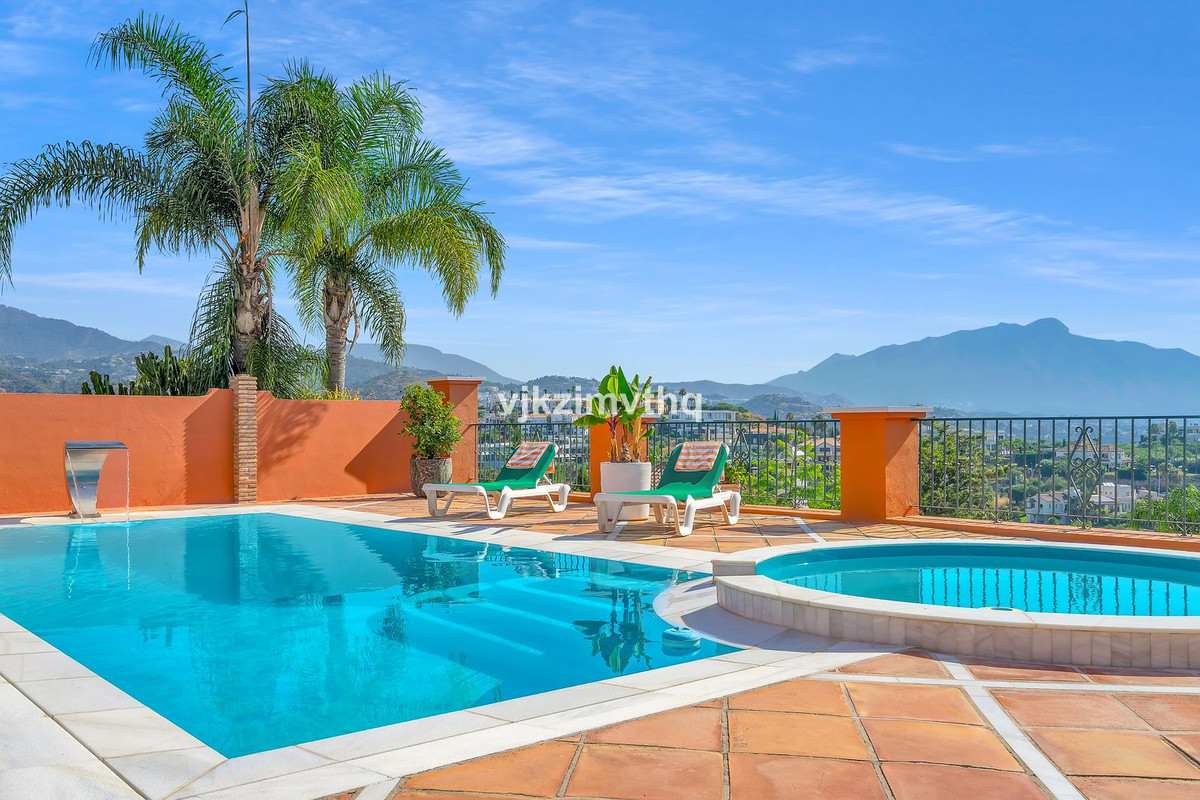 Detached Villa bilde 36
