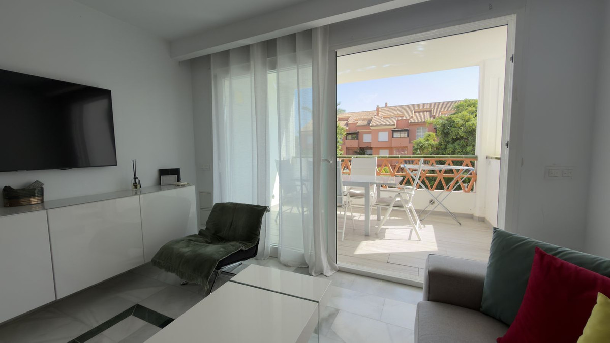 Middle Floor Apartment bilde 5