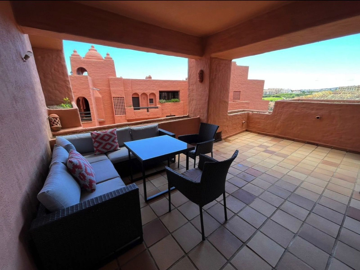 Middle Floor Apartment bilde 3