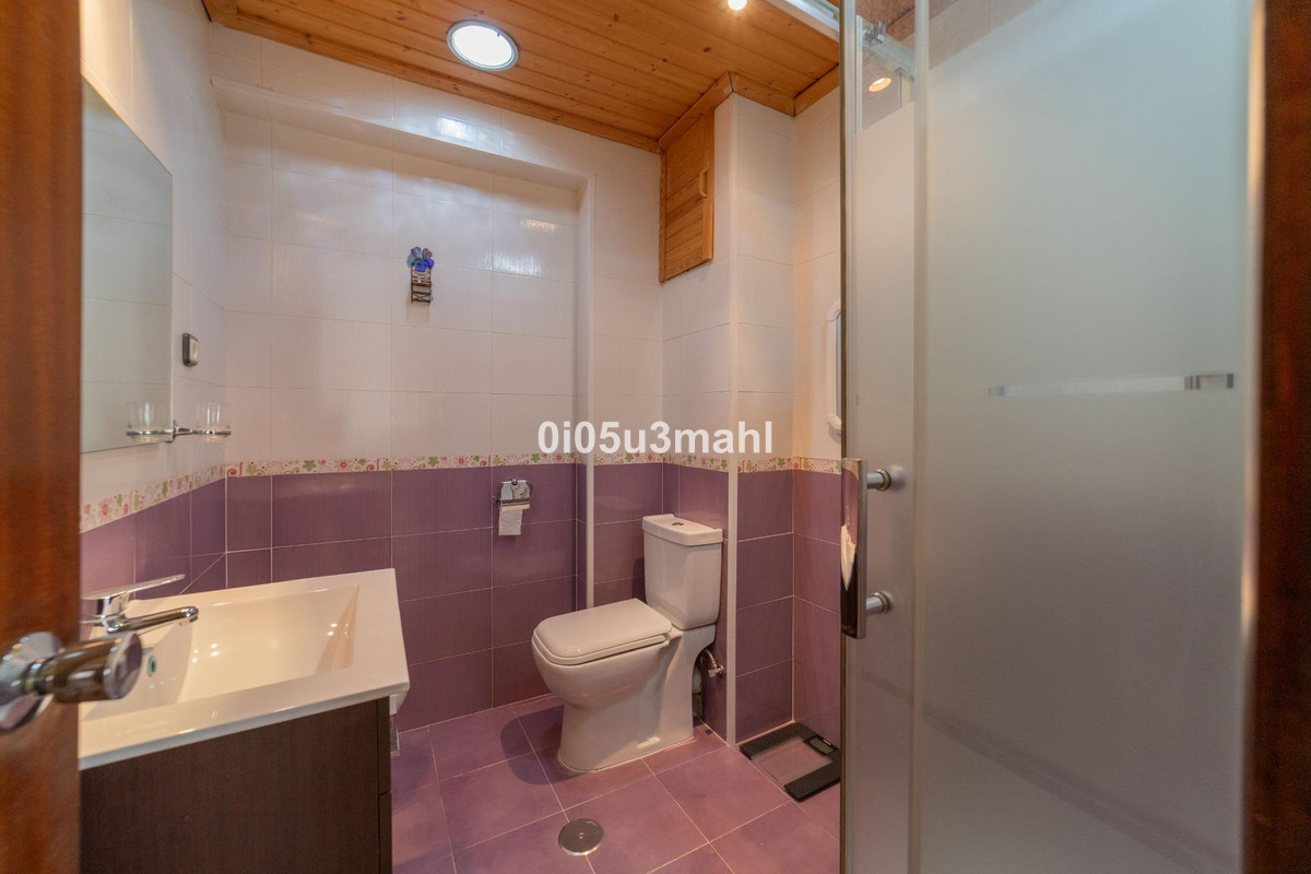 Middle Floor Apartment bilde 33