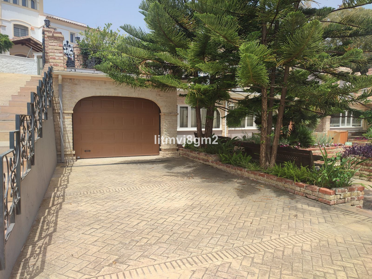 Detached Villa bilde 44