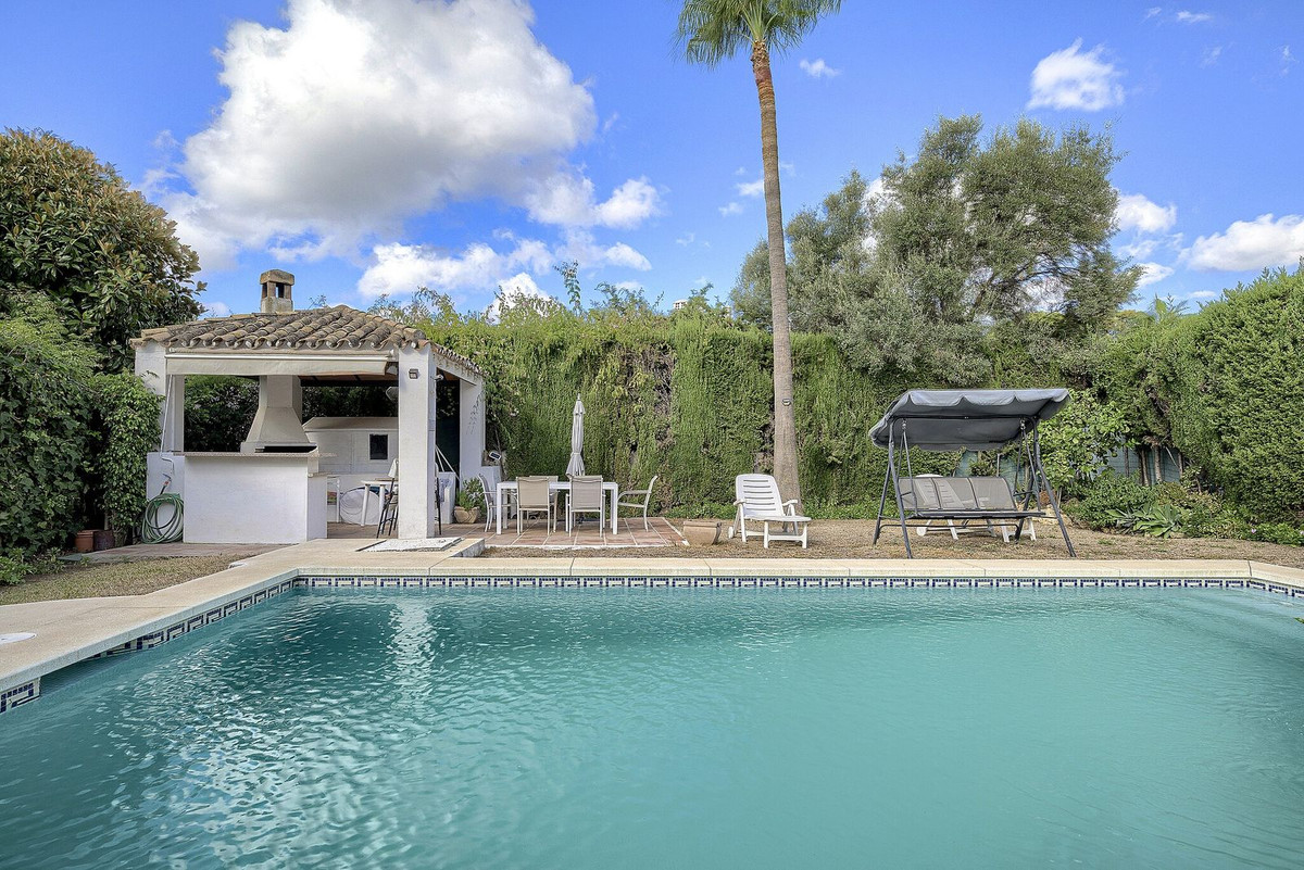 Detached Villa bilde 3