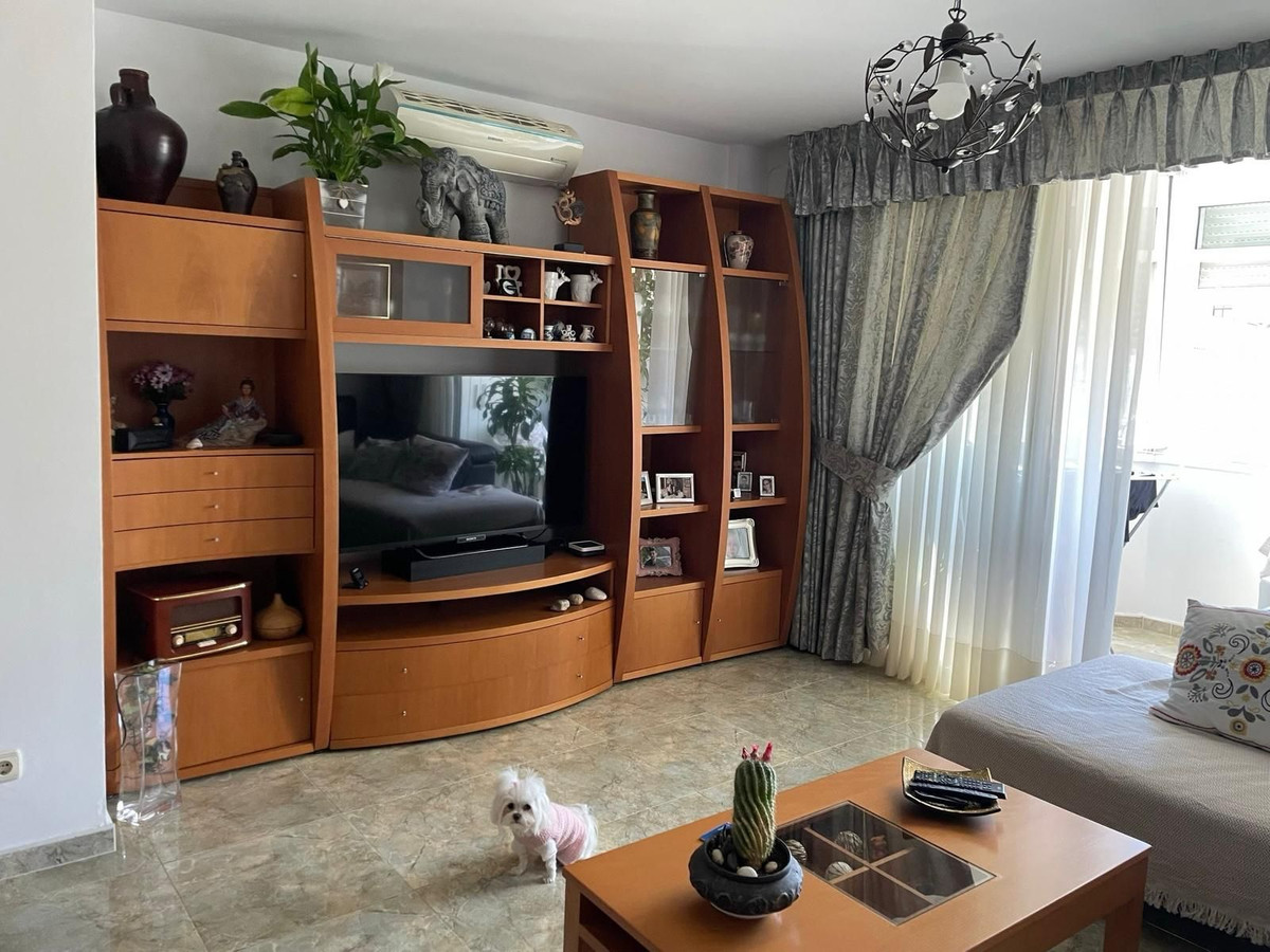 Middle Floor Apartment bilde 18