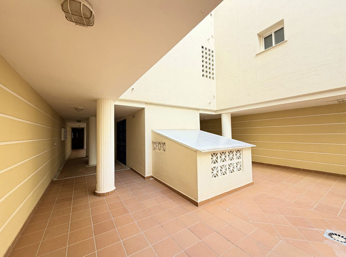 Middle Floor Apartment bilde 25