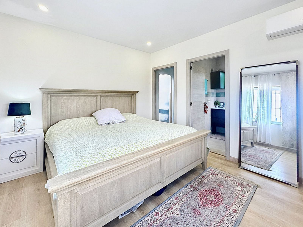 Detached Villa bilde 8