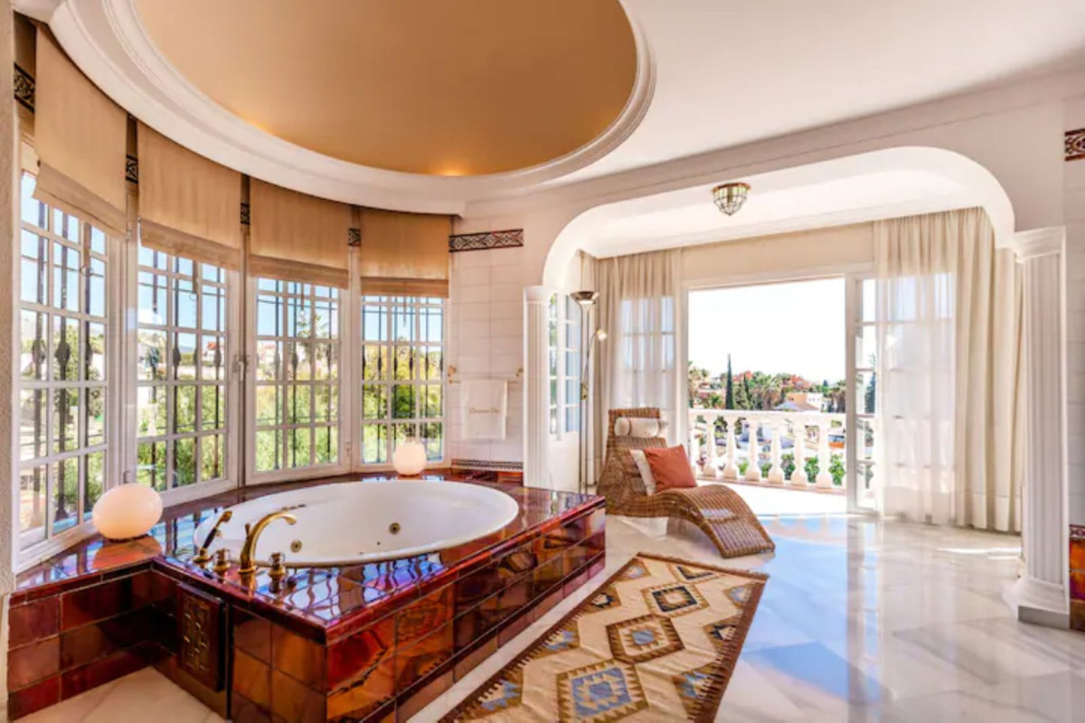 Detached Villa bilde 9