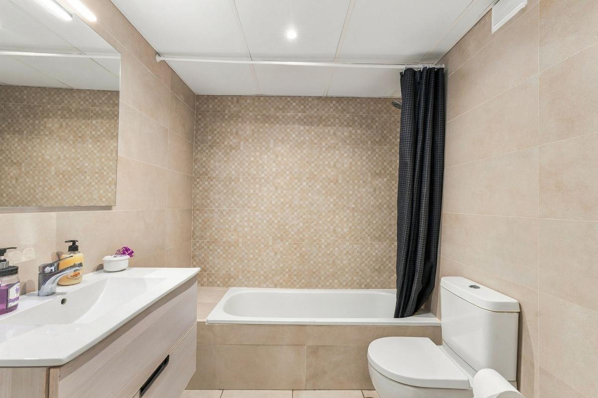Middle Floor Apartment bilde 19