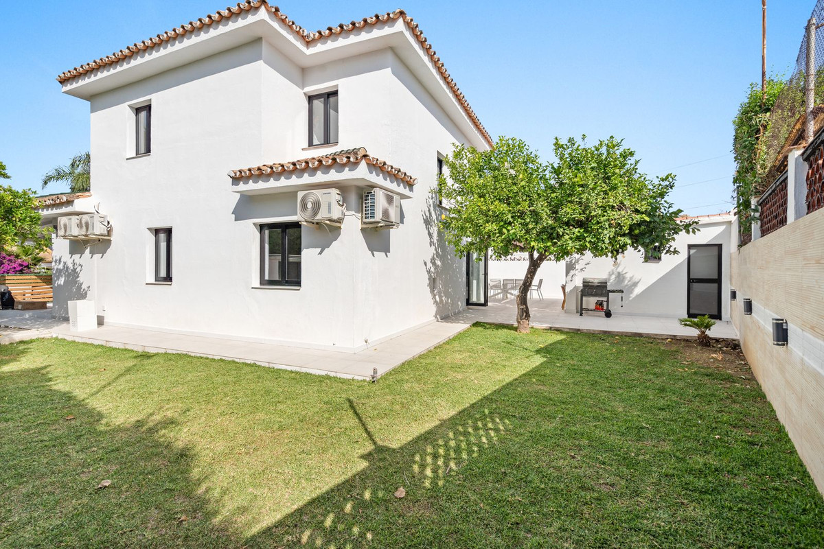 Detached Villa bilde 21