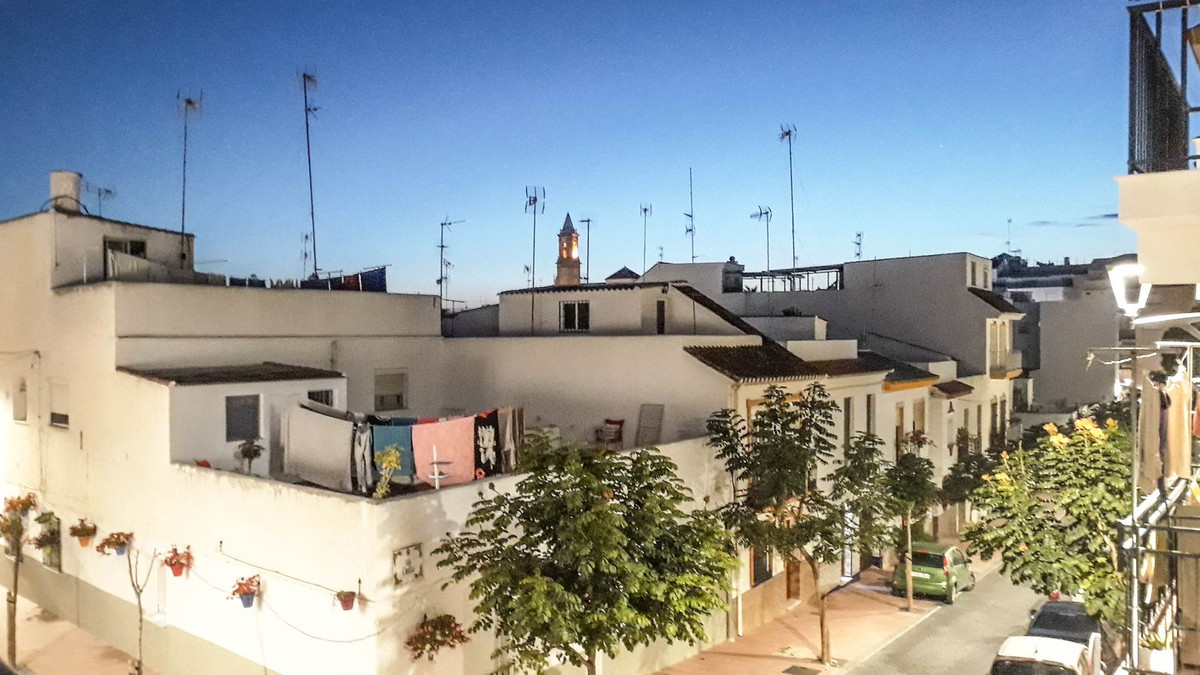 Middle Floor Apartment bilde 33