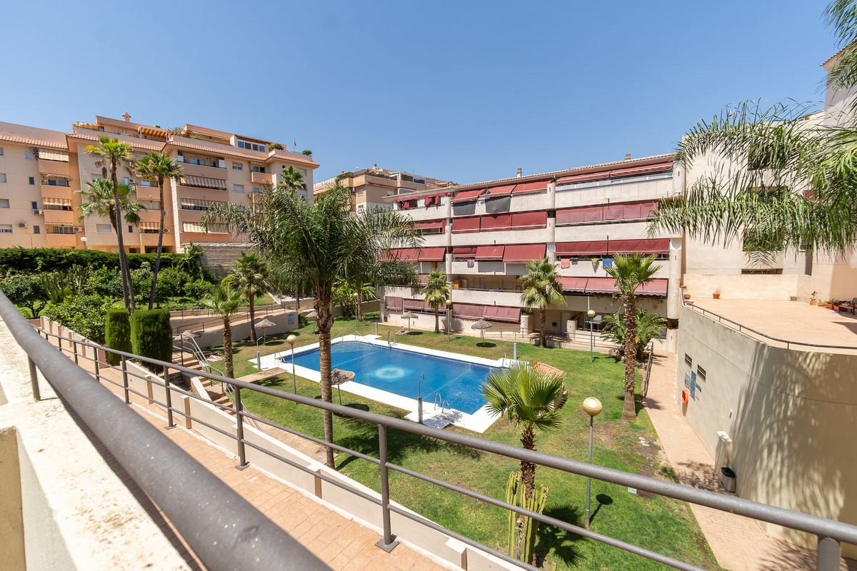 Middle Floor Apartment bilde 5