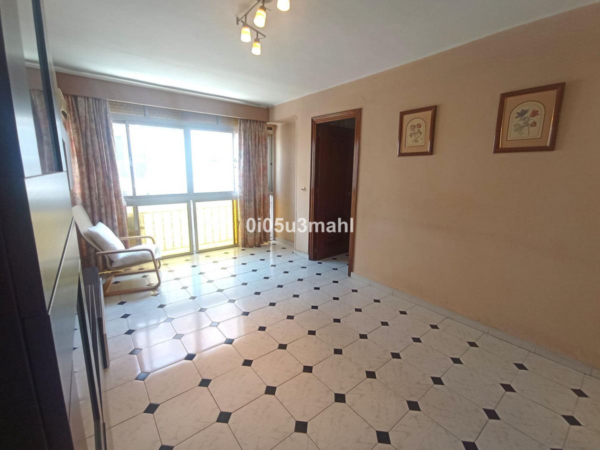 Middle Floor Apartment bilde 47