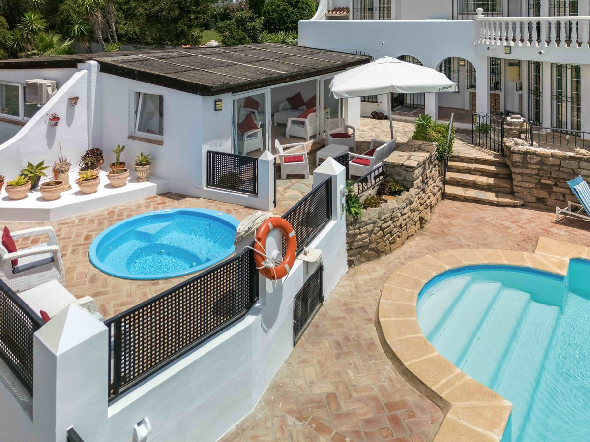 Detached Villa bilde 16