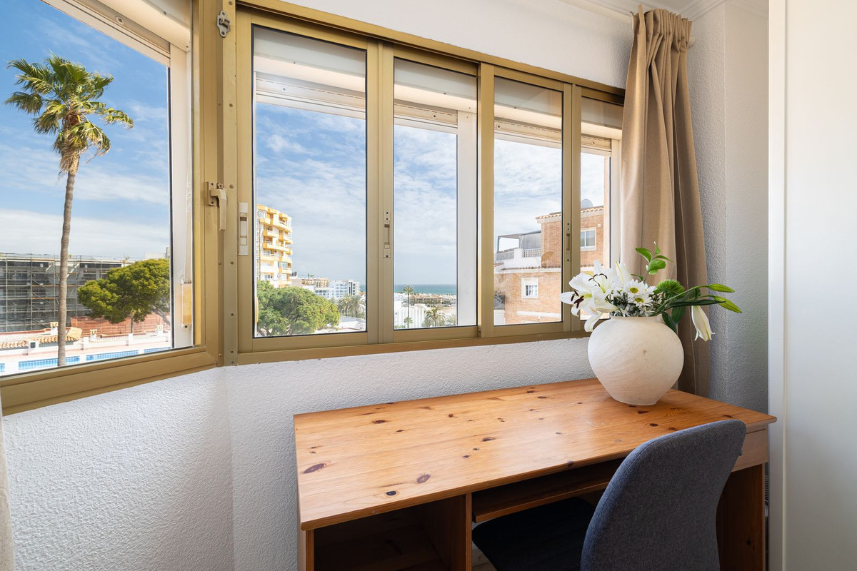 Middle Floor Apartment bilde 16