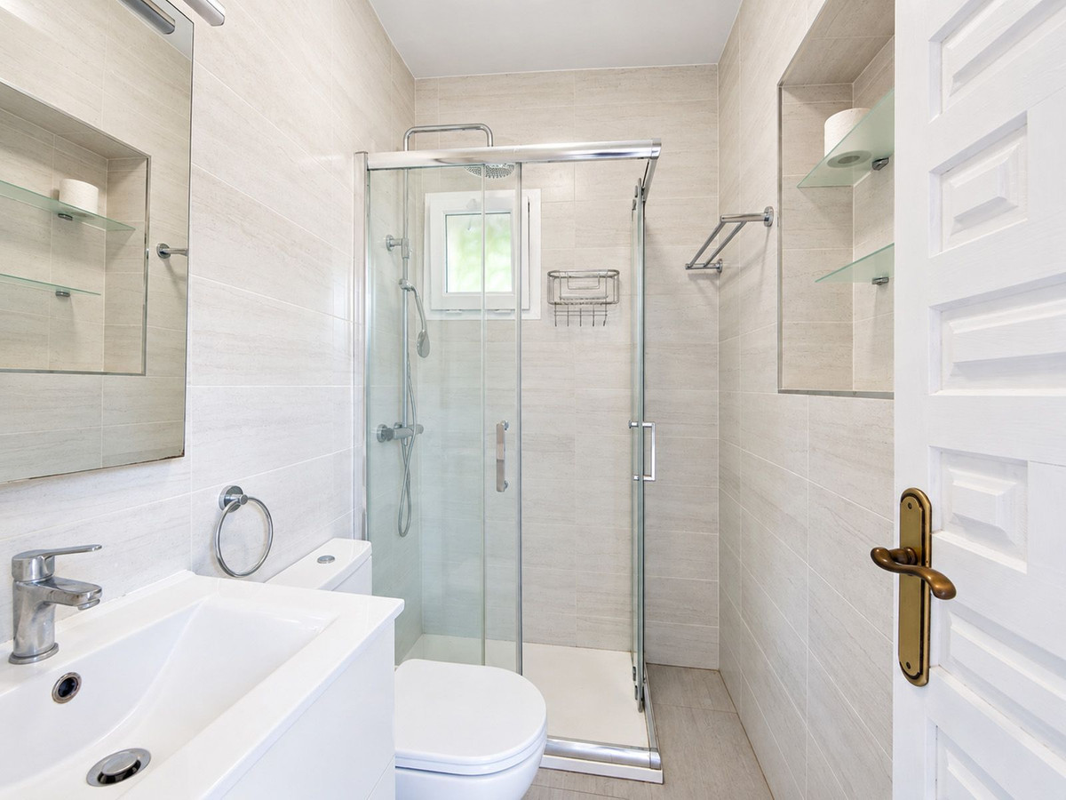 Detached Villa bilde 4