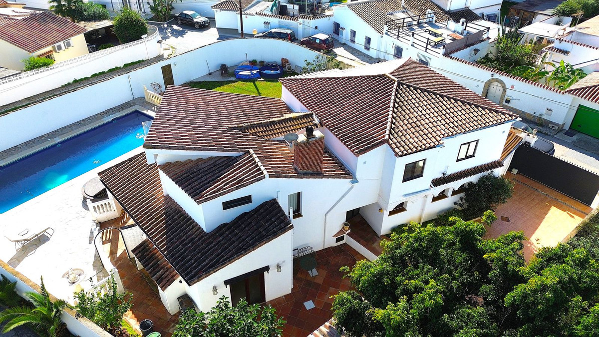 Detached Villa bilde 3