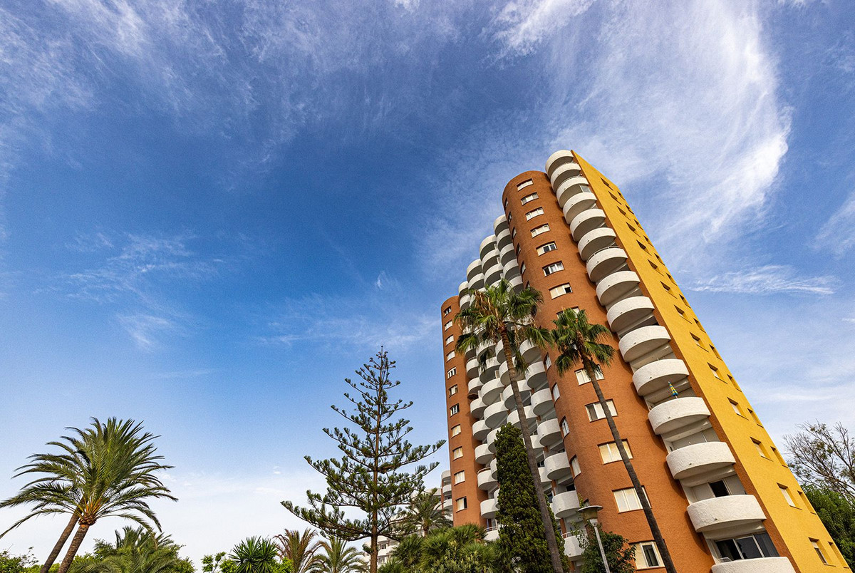 Middle Floor Apartment bilde 14