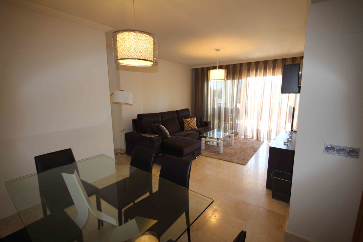 Middle Floor Apartment bilde 11