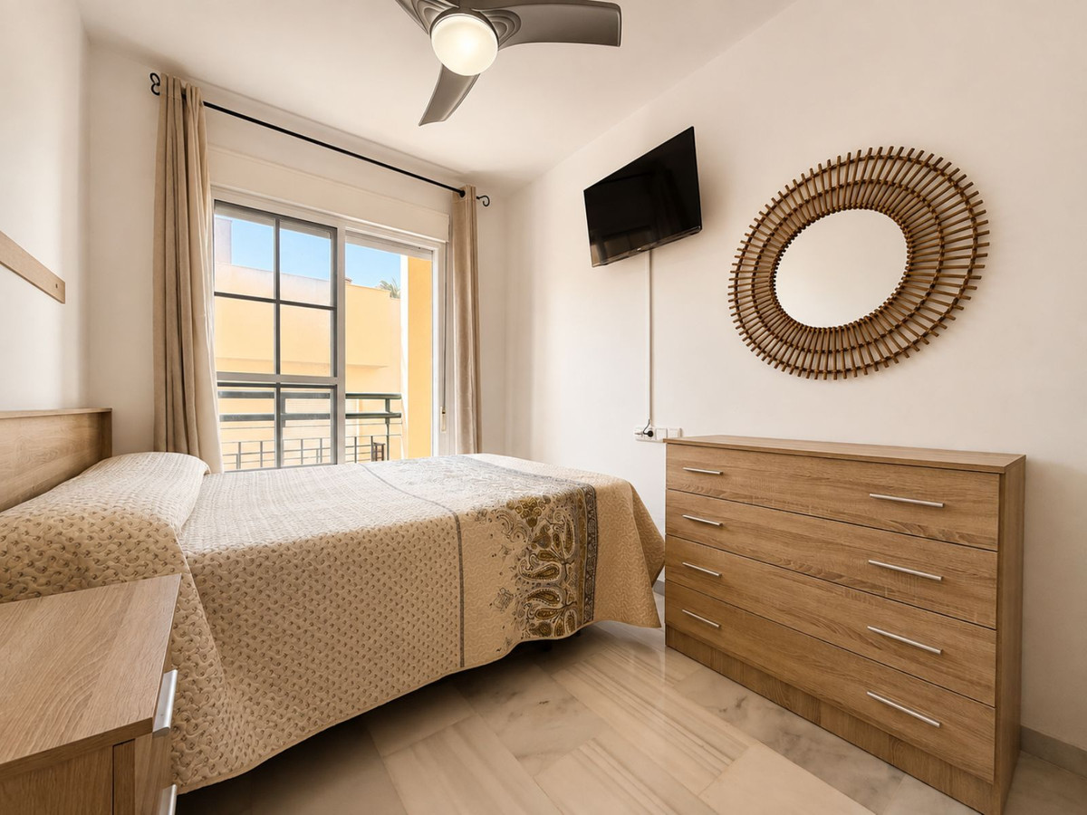 Middle Floor Apartment bilde 10