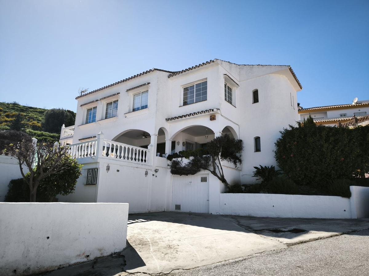 Detached Villa bilde 2