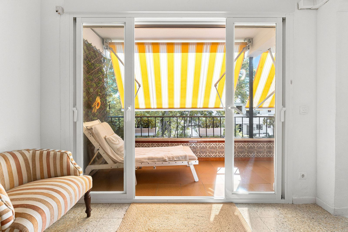 Middle Floor Apartment bilde 12