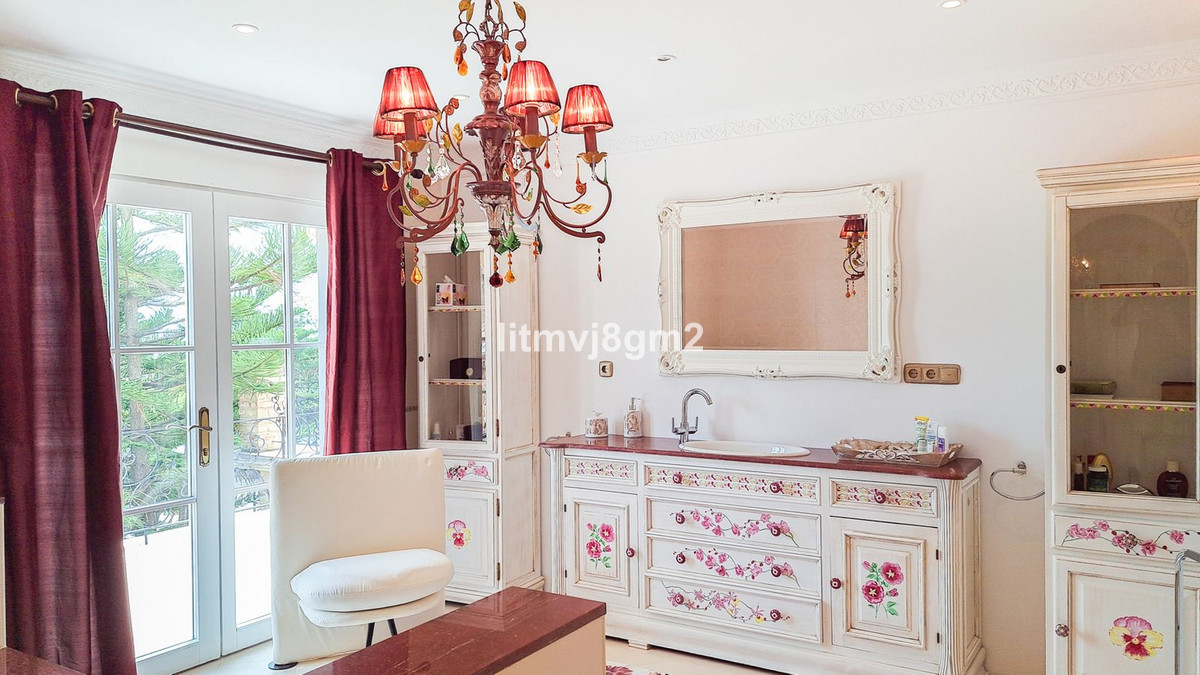 Detached Villa bilde 42