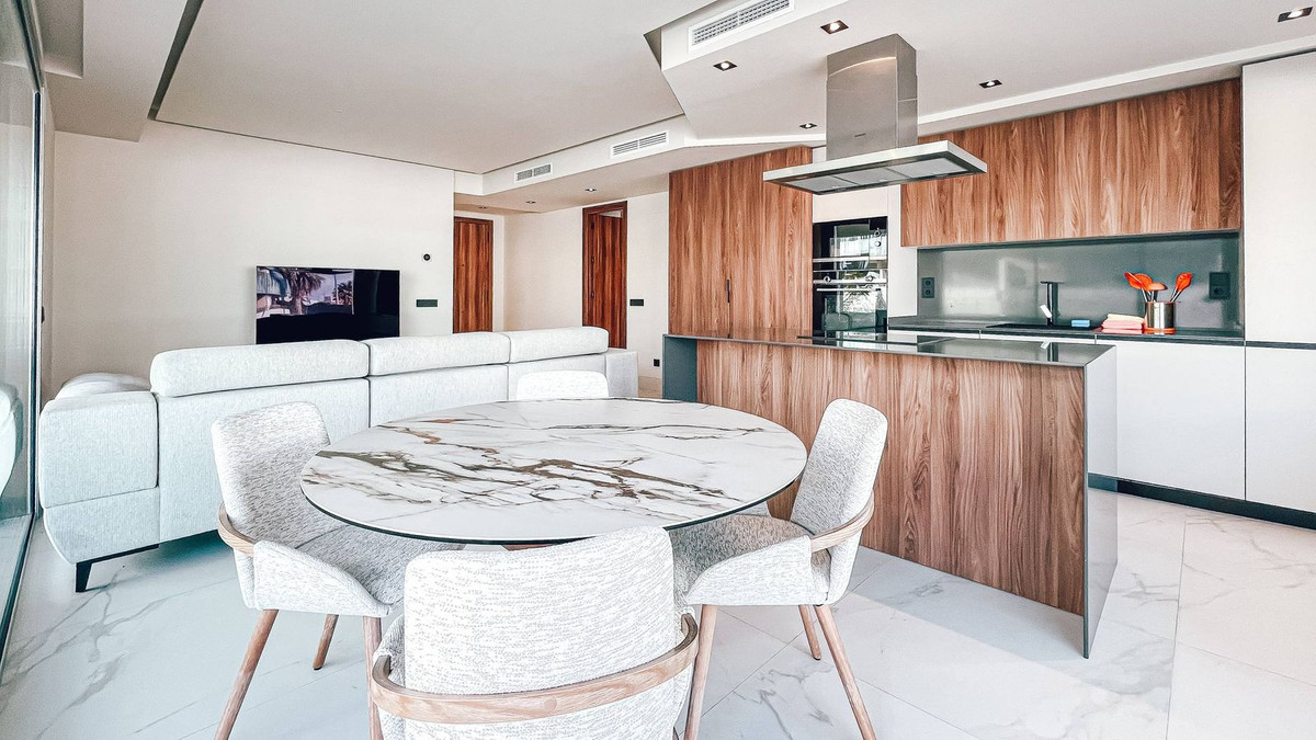 Middle Floor Apartment bilde 12