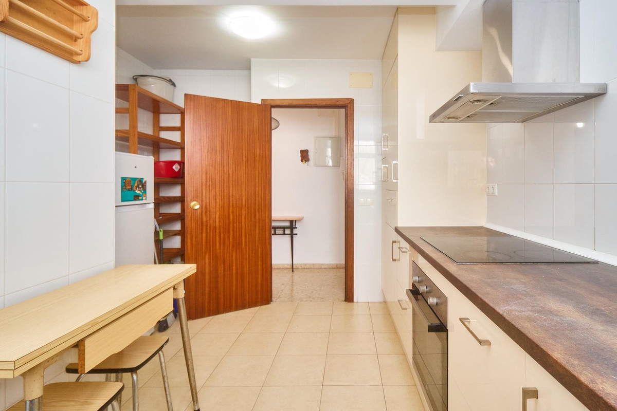 Middle Floor Apartment bilde 15