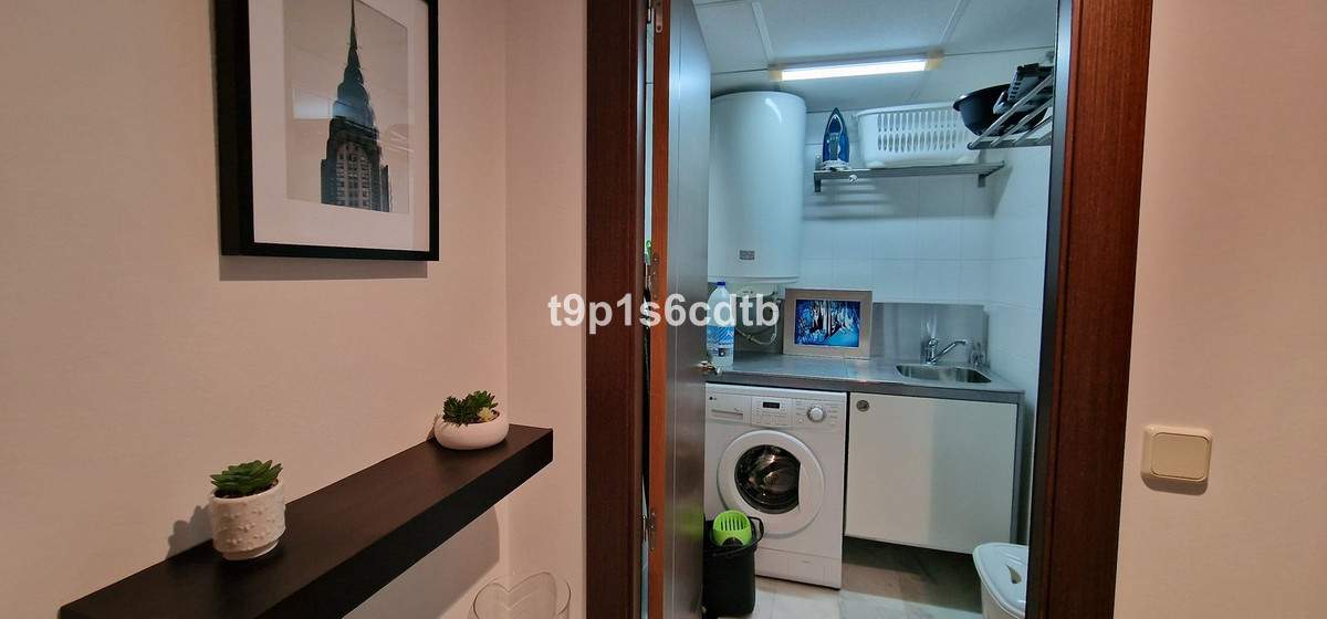 Middle Floor Apartment bilde 33