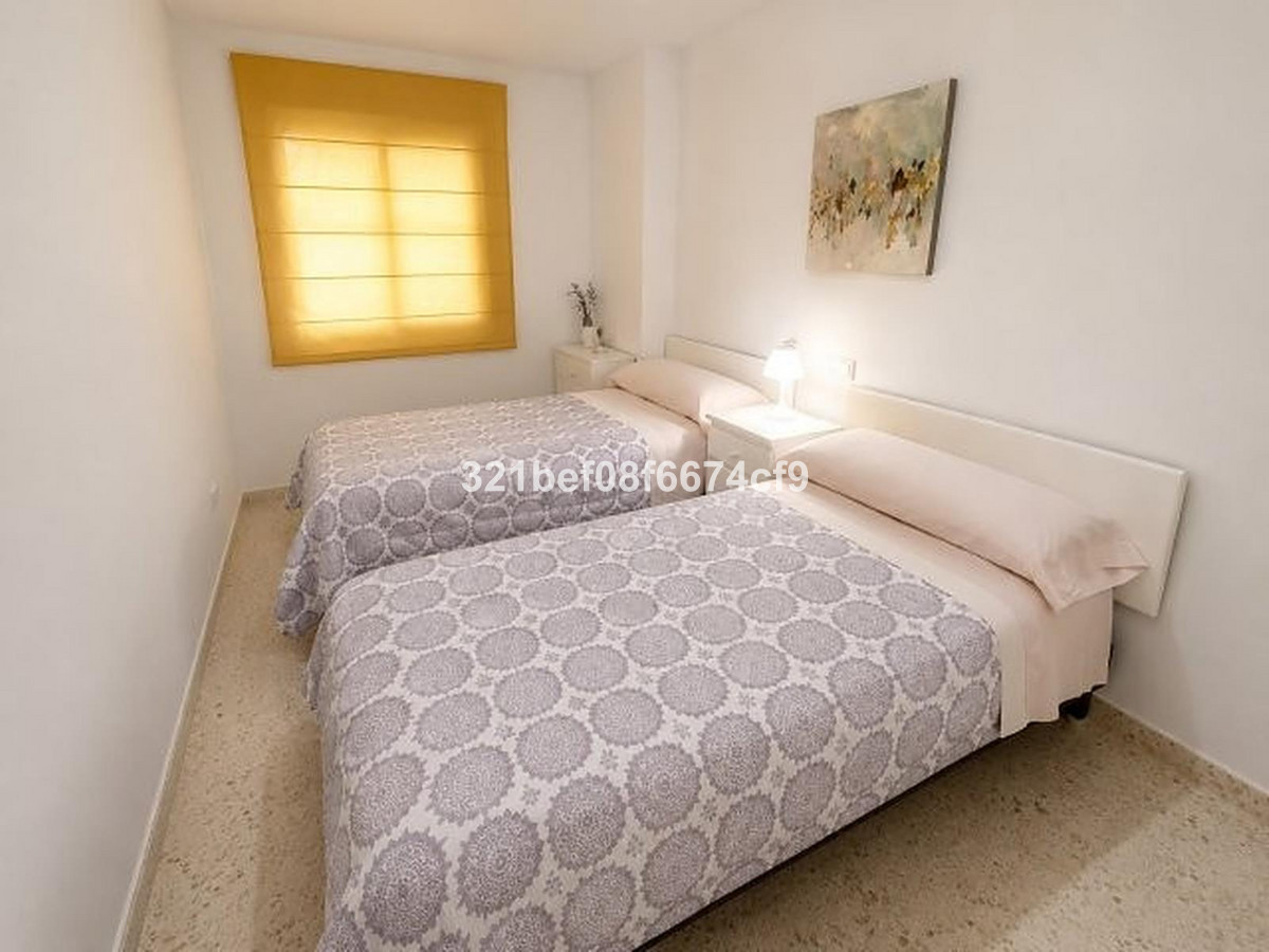 Middle Floor Apartment bilde 3