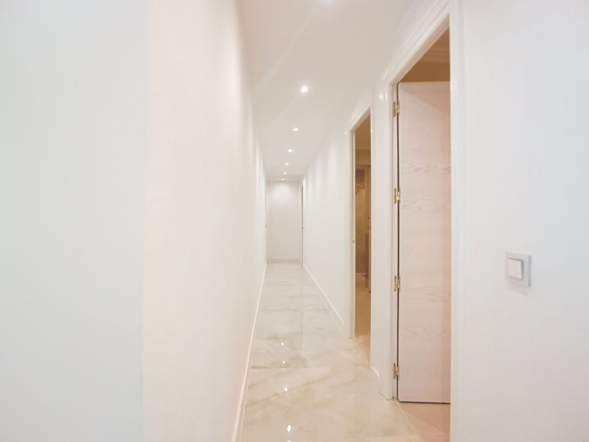 Middle Floor Apartment bilde 13